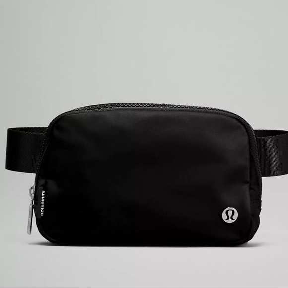 lululemon athletica Handbags - Brand new with tags Lululemon Belt Bag 1L